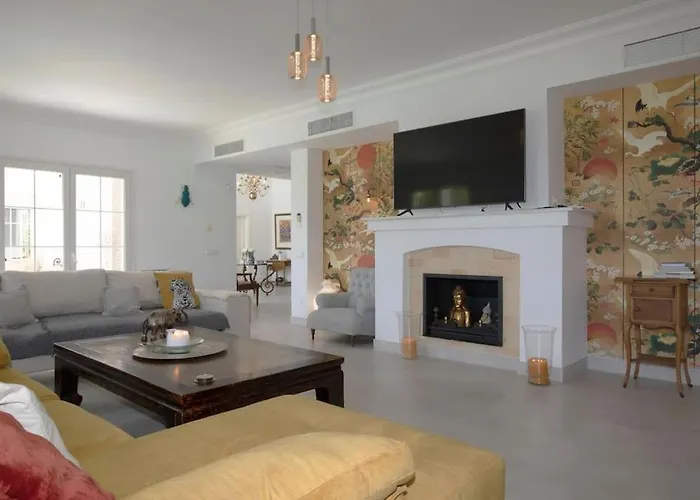 R35 Spacious Private Villa&pool&spa Villa