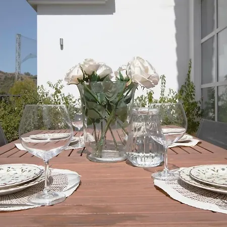 R35 Spacious Private Villa&pool *
