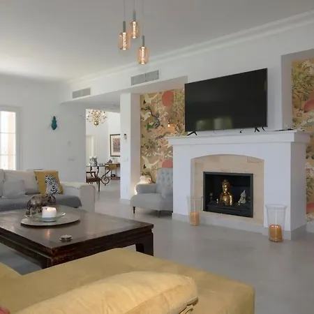 R35 Spacious Private Villa&pool&spa Villa