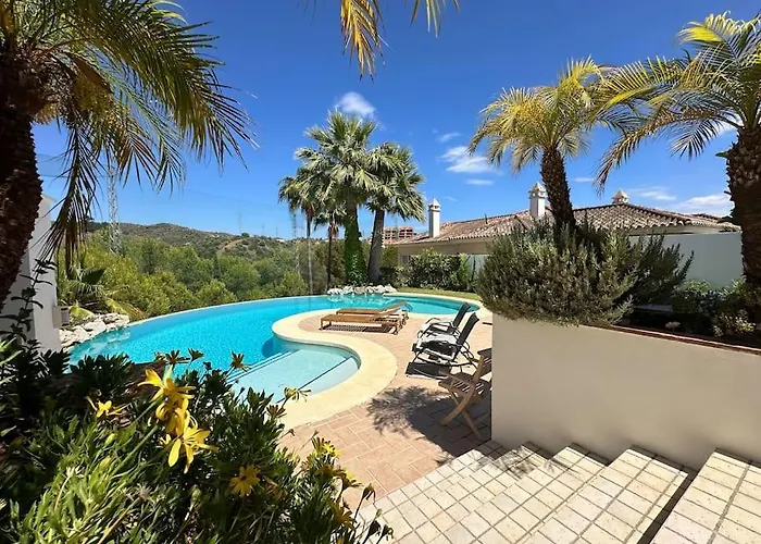 R35 Spacious Private Villa&pool&spa *