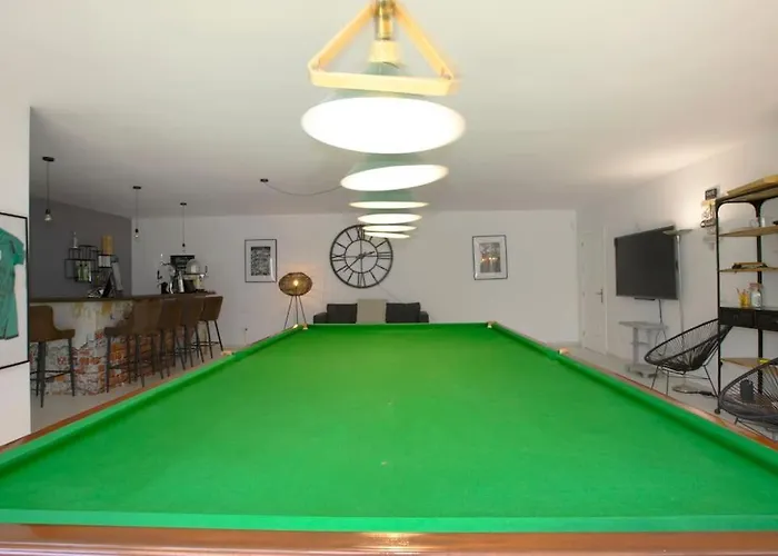 R35 Spacious Private Villa&pool&spa * 马尔韦利亚