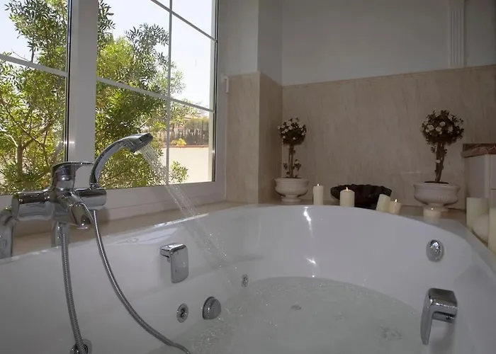 R35 Spacious Private Villa&pool&spa Willa